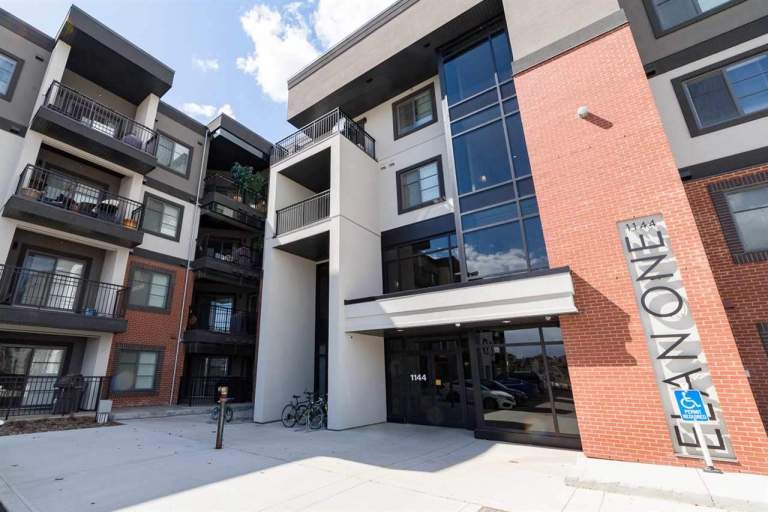 #204 1144 Adamson Drive Southwest