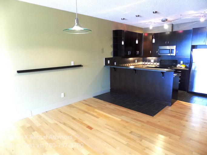 #204 10536 110 Street Northwest