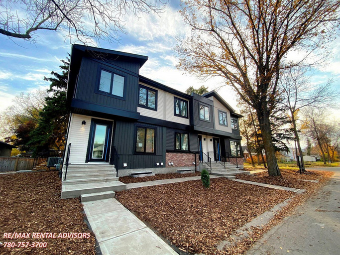 BSMT B 14721 106 Avenue Northwest