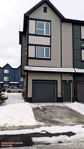 30 Evanscrest Park Northwest