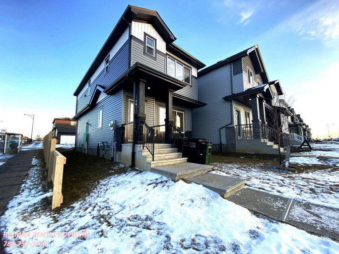 UPPER 1265 Watt Drive Southwest