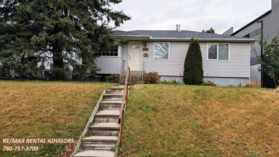  1732 23 Avenue Northwest