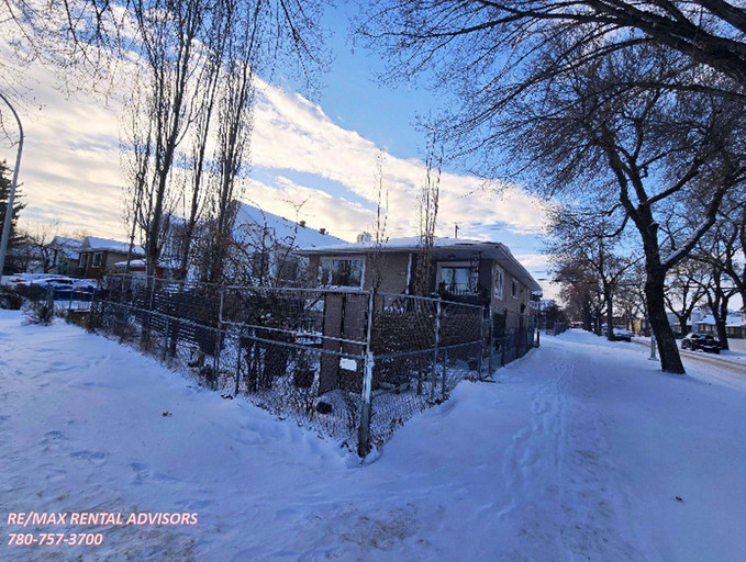 BSMT 10668 96 St Northwest