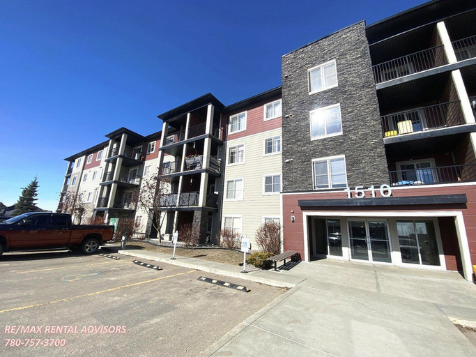  #102 1510 Watt Drive Southwest