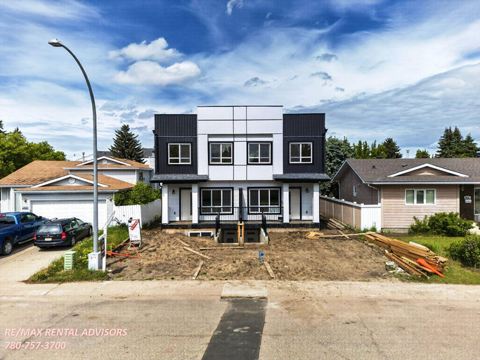  BSMT #1 4836 11A Avenue Northwest