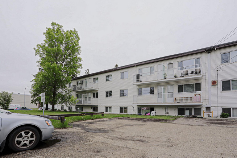  #205 14903 92 Avenue Northwest