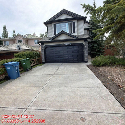 50 Valley Ponds Crescent Northwest