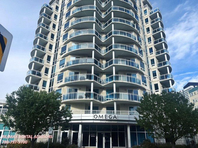 #704 10504 99 Avenue Northwest