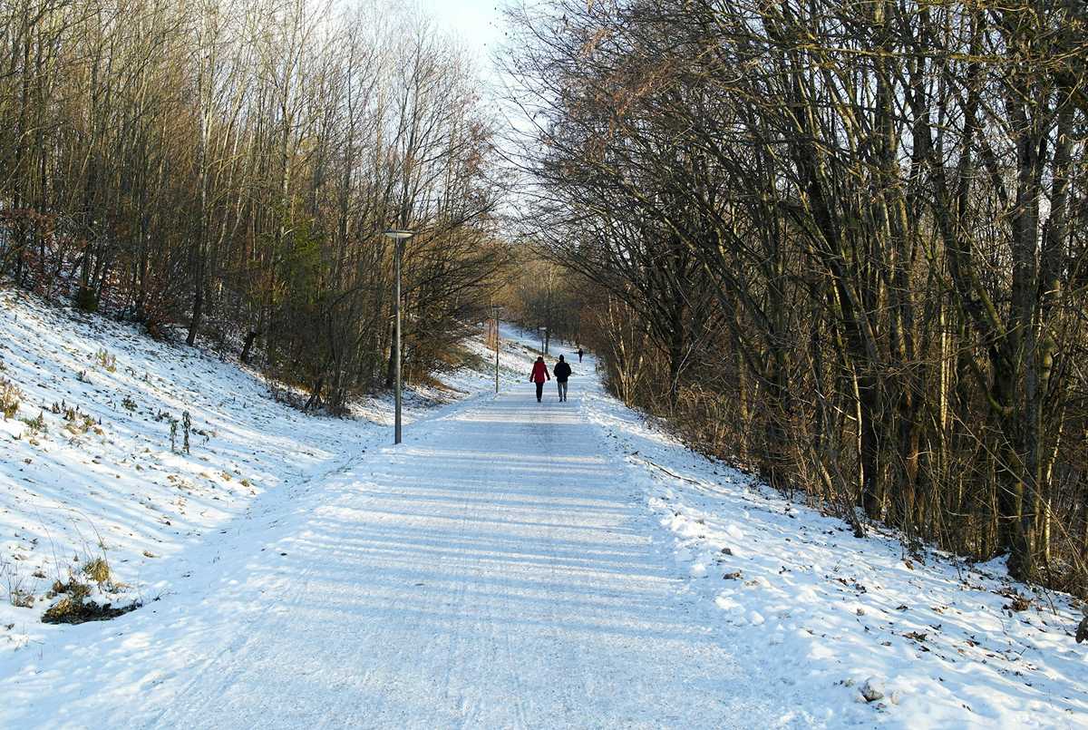 Winter Outdoor Exercising Tips Image