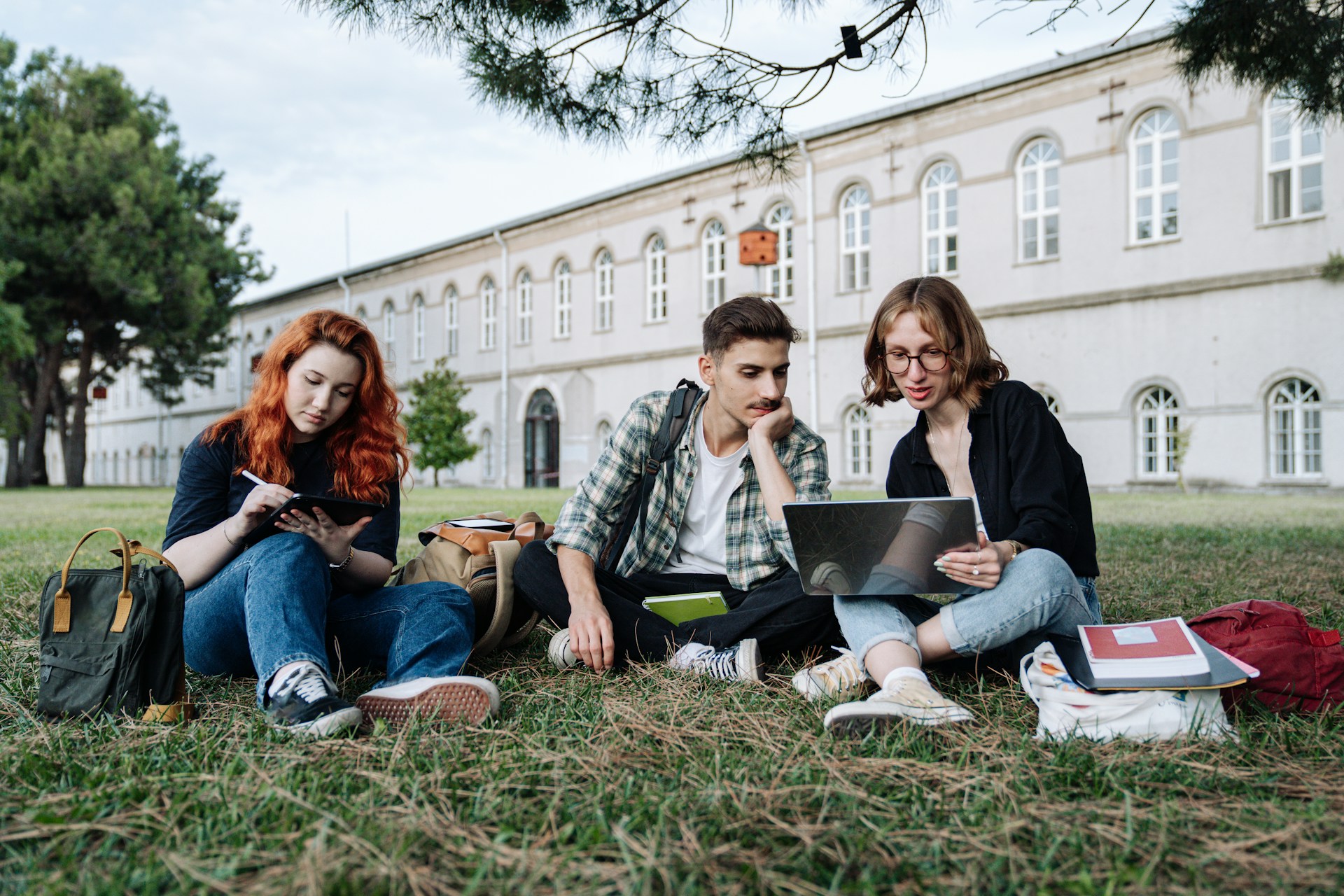 Finding a Rental Near Campus in Edmonton or Calgary Before Fall Semester Image