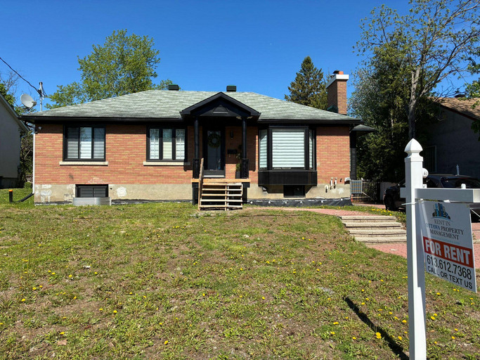 61 Crownhill Street - Finished Basement | Move-In Ready! Featured Properties
