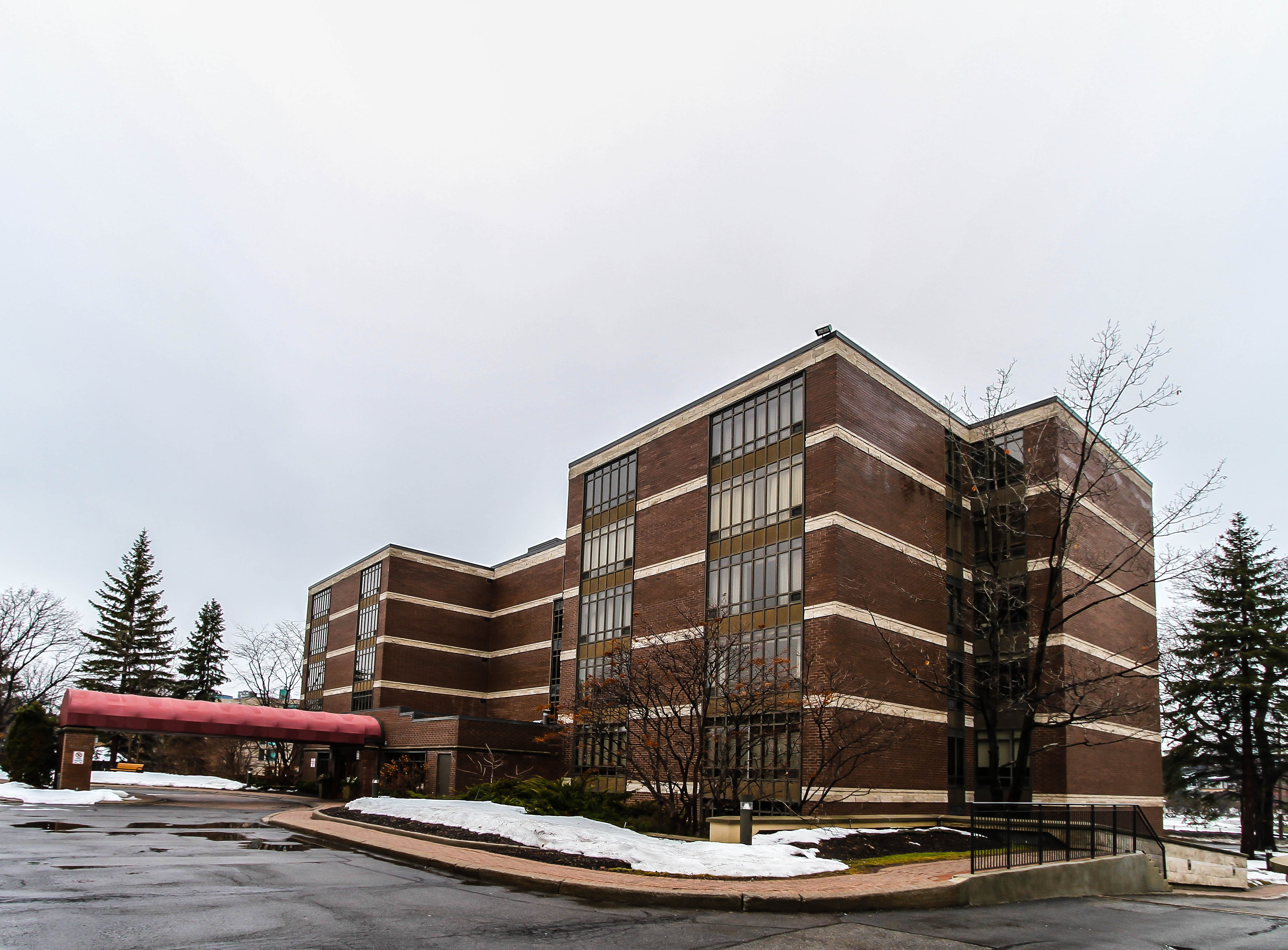 111 Echo Drive Rent In Ottawa Property Management