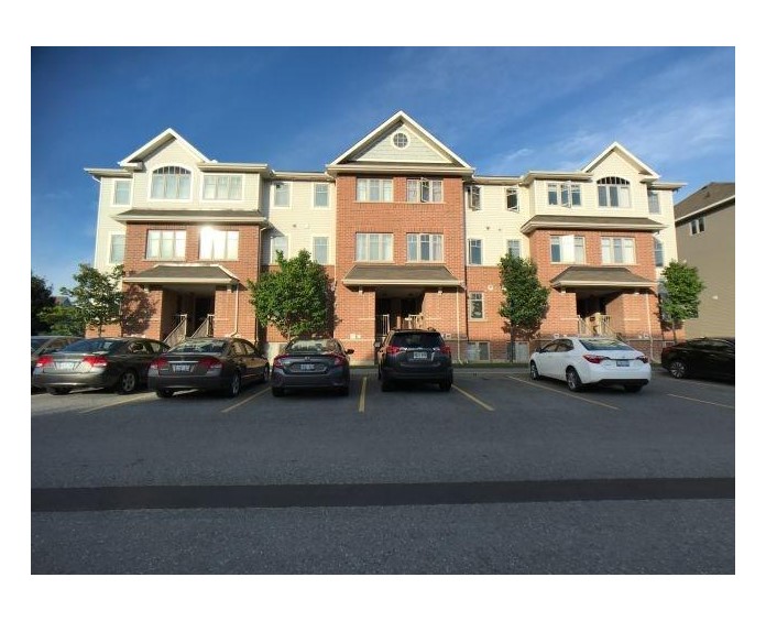 109 KELTIE PVT, Nepean Rent In Ottawa Property Management