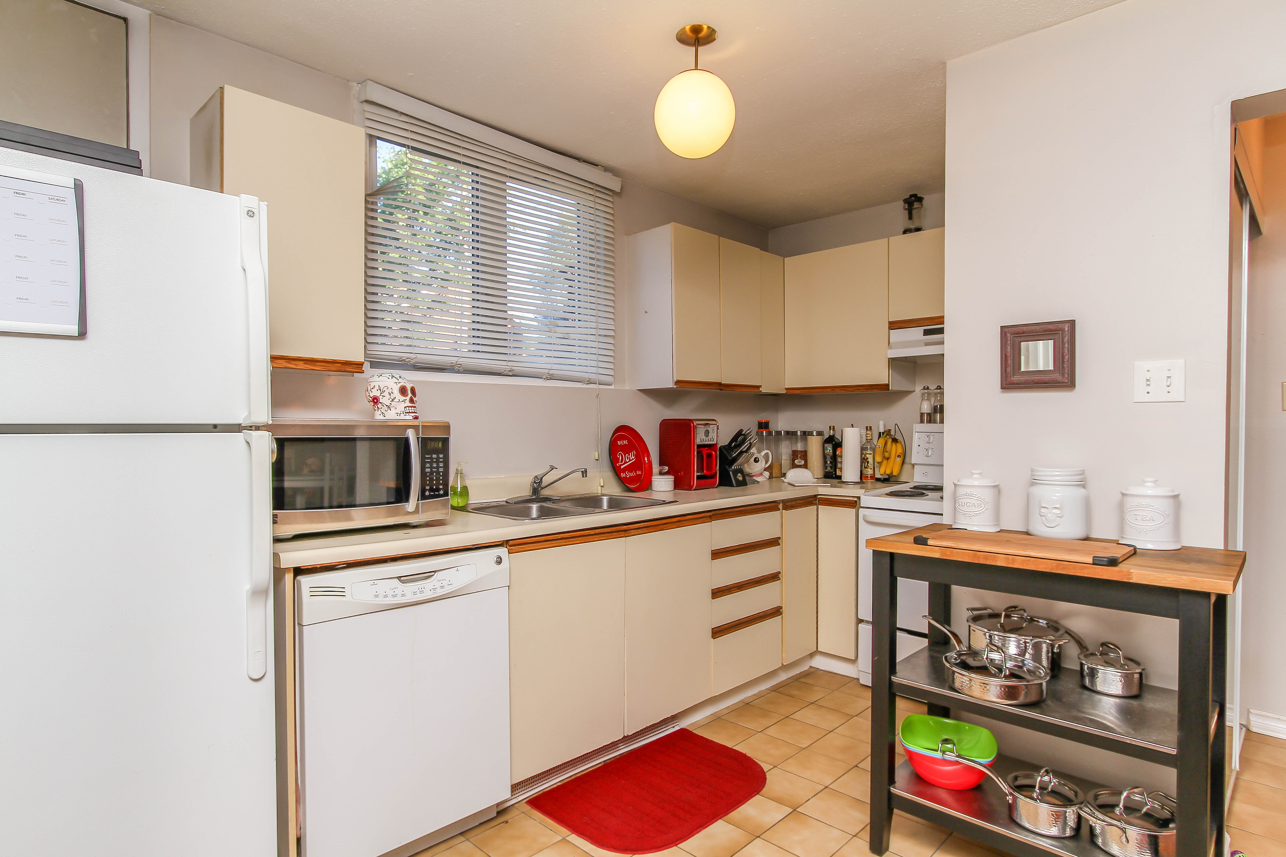 11137 Merivale Road, ON K2E 6Z5 Rent In Ottawa Property Management