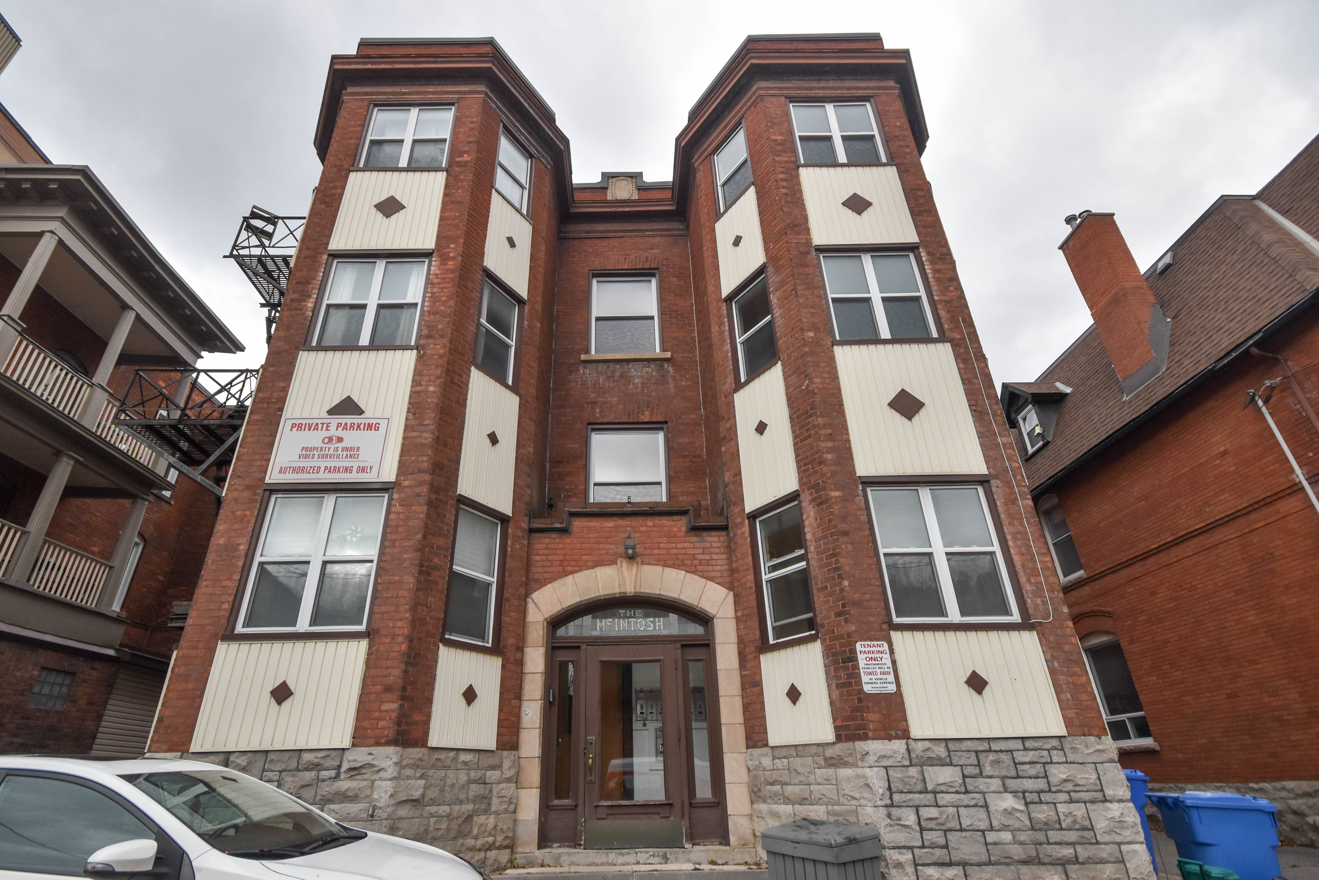 2305 Waverly Street Rent In Ottawa Property Management