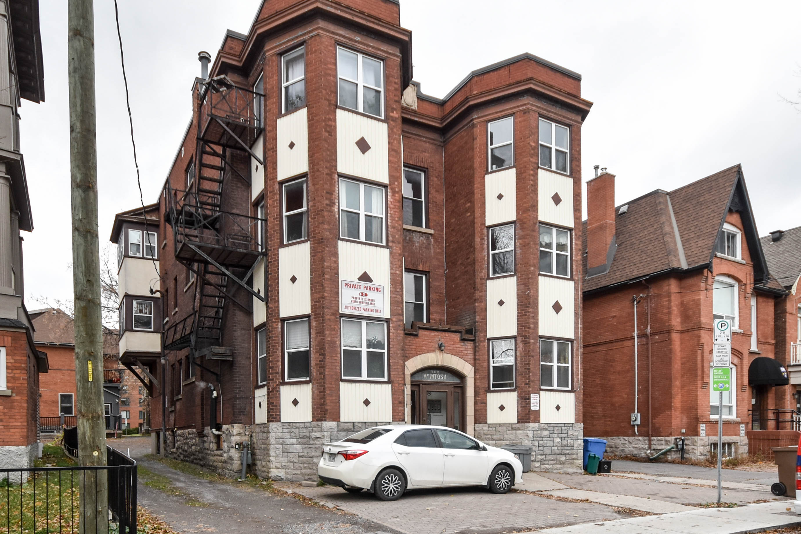 2305 Waverly Street Rent In Ottawa Property Management