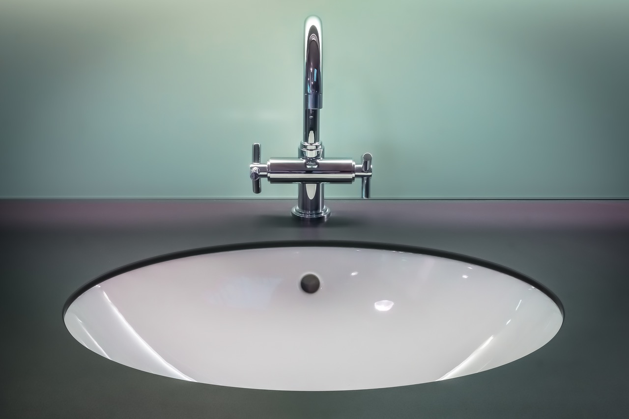 Easy Bathroom Makeover Tips