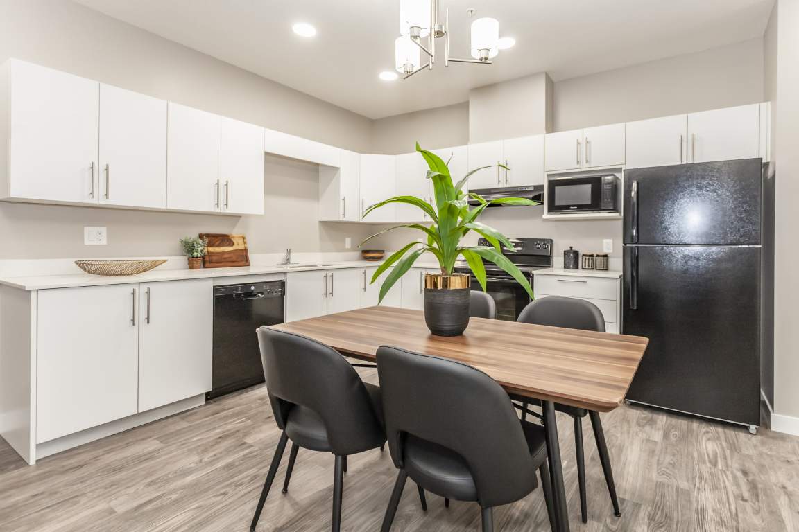 Heritage Heights Apartments Saskatoon (RMS) Royal Management