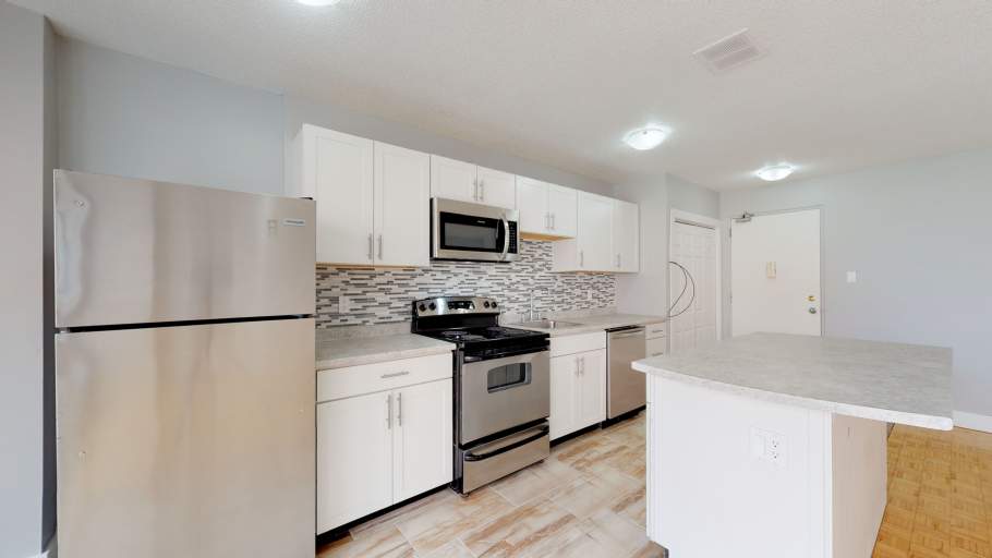 Acadian Apartments Saickley