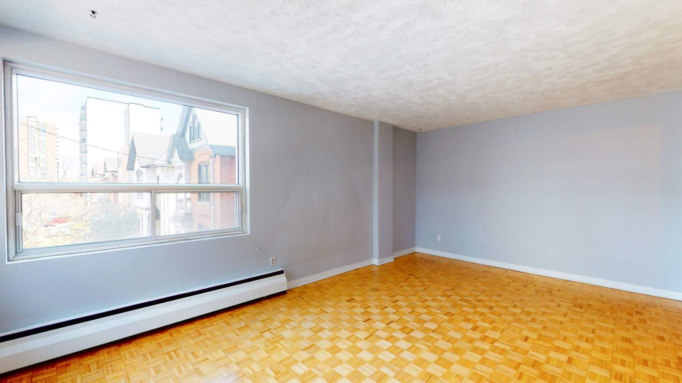 Sadler's Court Apartments Saickley