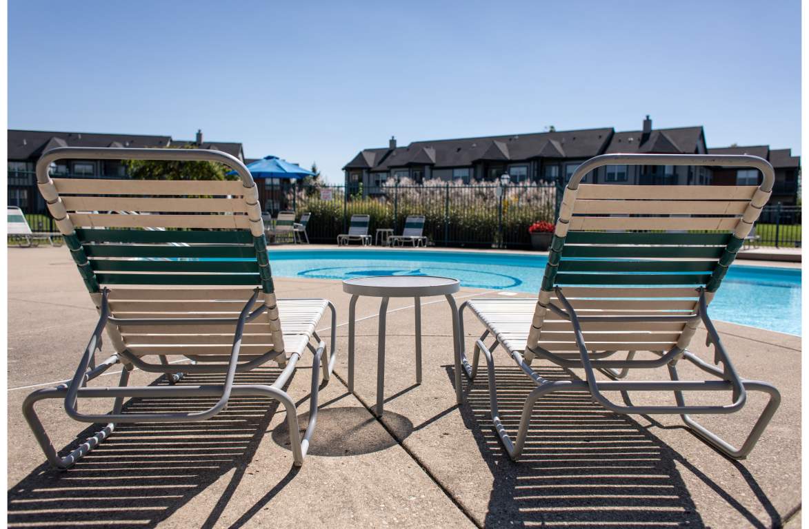 Luxury Apartments Spinnaker Cove Simms Management