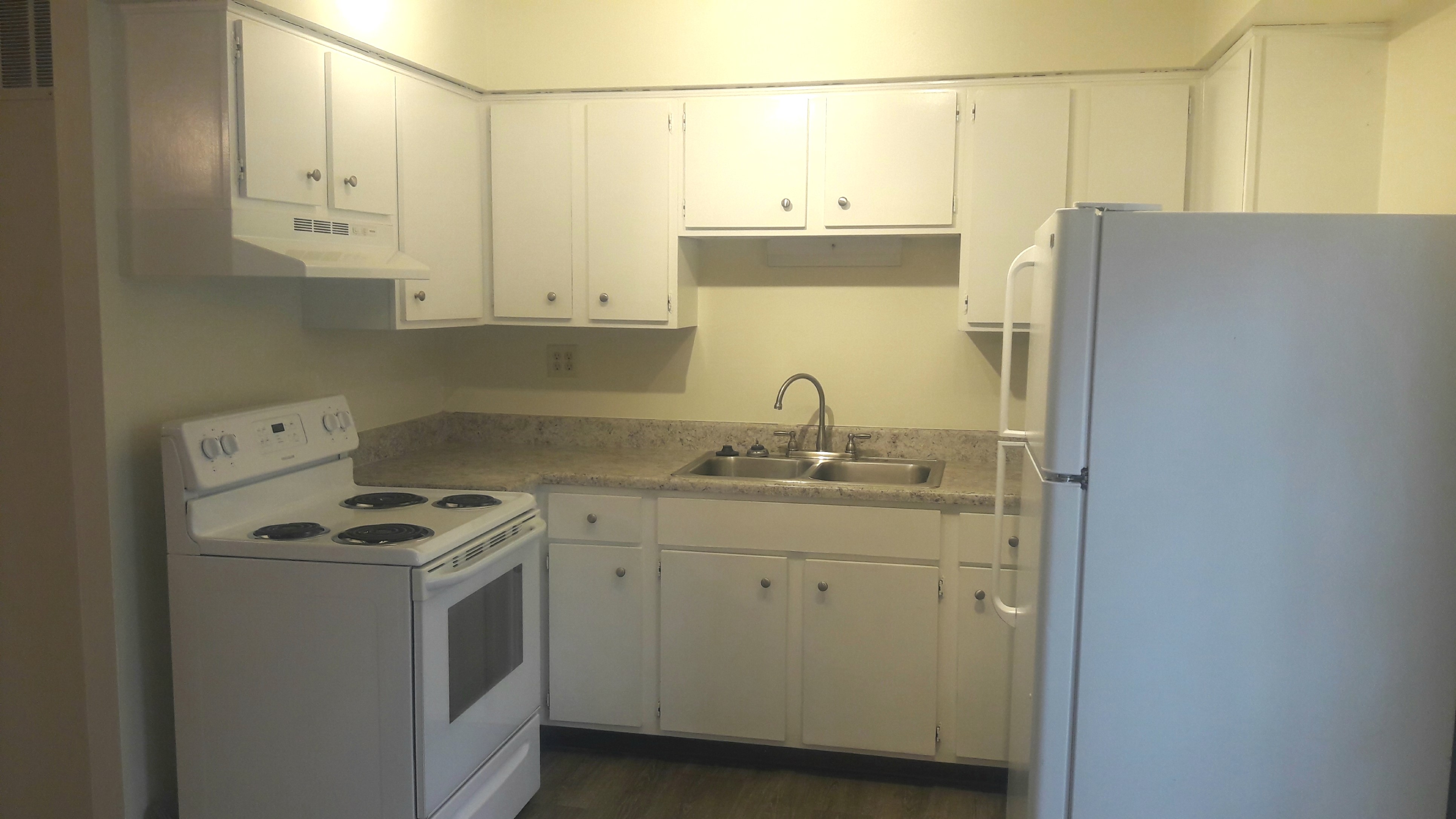 Miami Bluffs Apartments | Simms Management