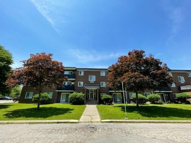 9563 Tecumseh Road East