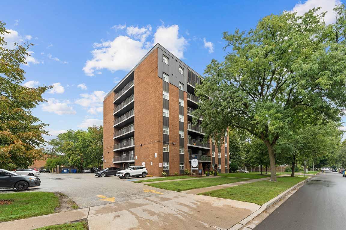 Photo 2 of Karita Tower Apartments - 1 Bedroom, 1 Bath - 1 Bedroom - 602 sq ft - $1455 rental property