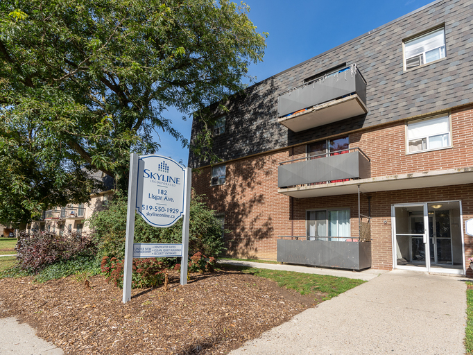 Lisgar Avenue Apartments