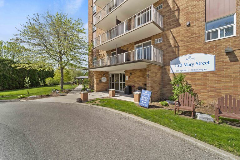 Thames Park Tower Apartments