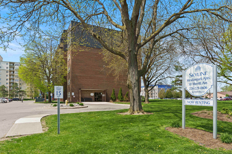 Meadowpark Apartments