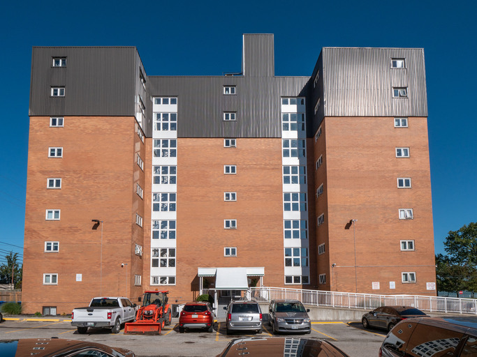Buckingham Tower Apartments