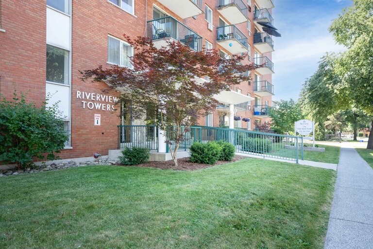 Riverview Tower Apartments