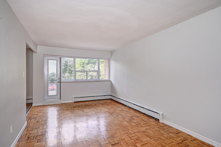 Dolph Street Apartments