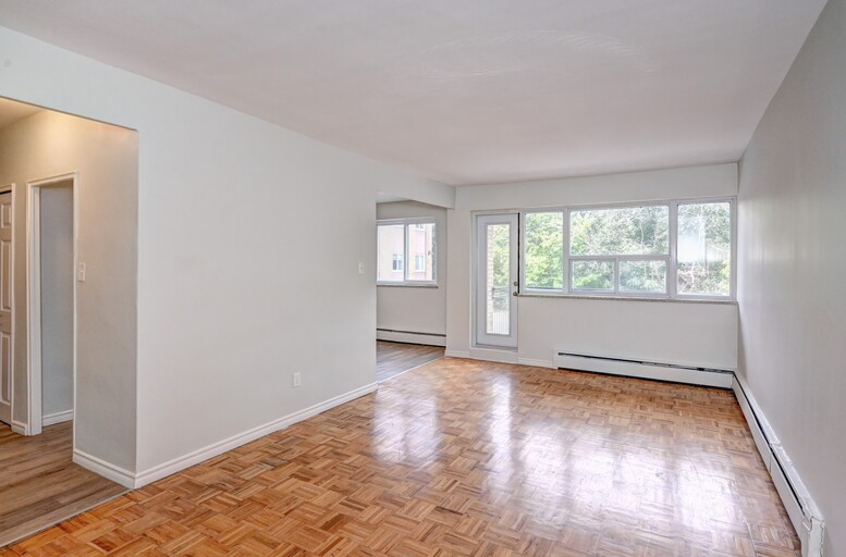 Dolph Street Apartments