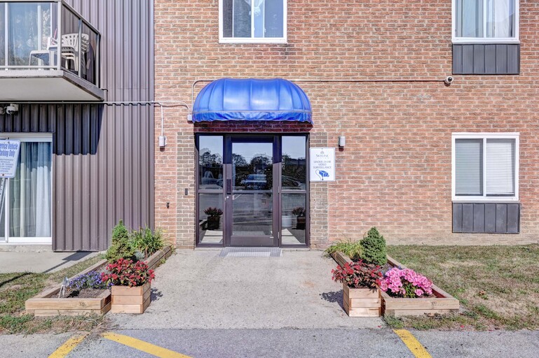 Dawson Rd Apartments