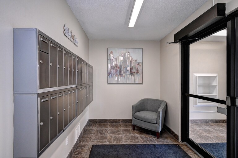 Waterloo Avenue Apartments
