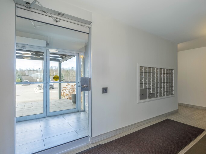 Baypoint Villas Apartments