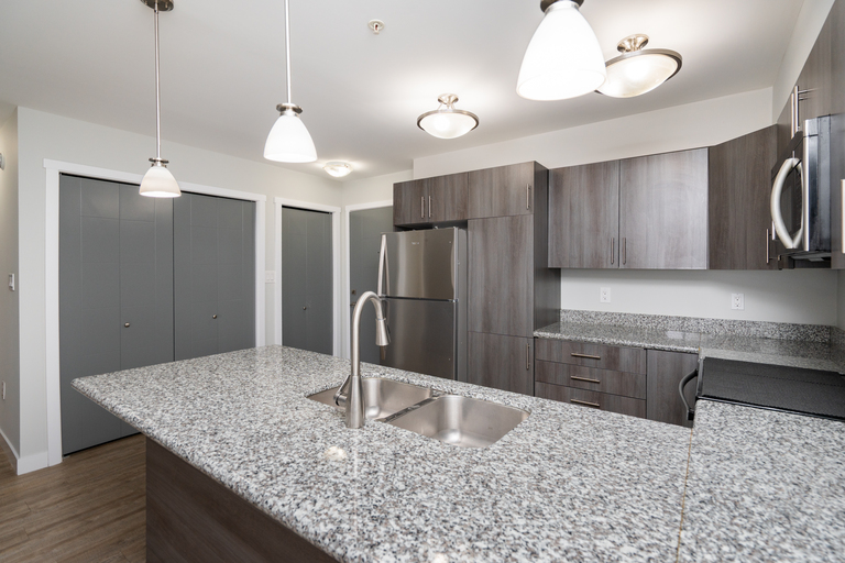 Waterford Village Apartments