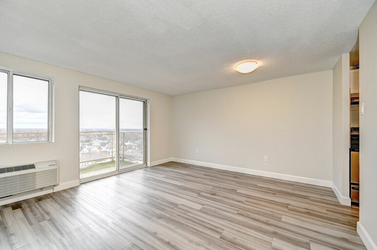 Grand Central Place Apartments