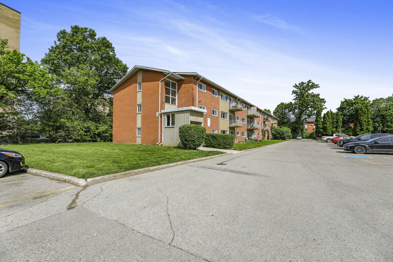 Huron Village Apartments