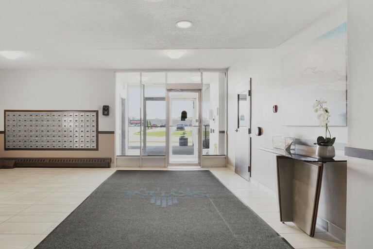 Doral Tower Apartments