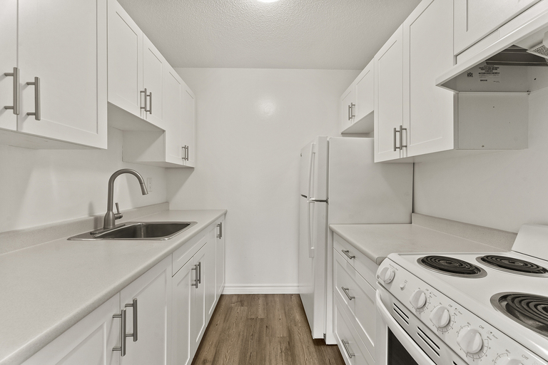 Rivershore Tower Apartments