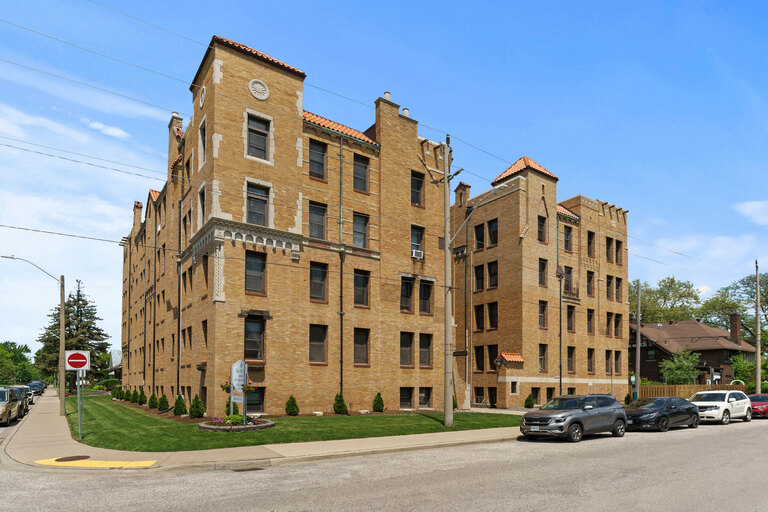 Granada Apartments