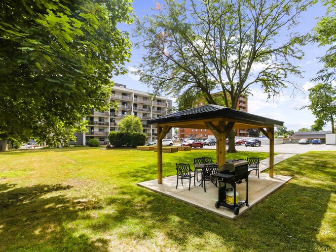 The Brighton Apartments