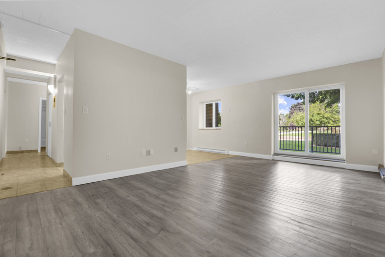 Bella Vista Apartments