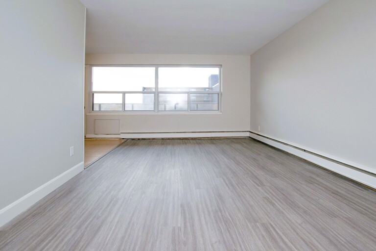 Bryn Mawr Apartments