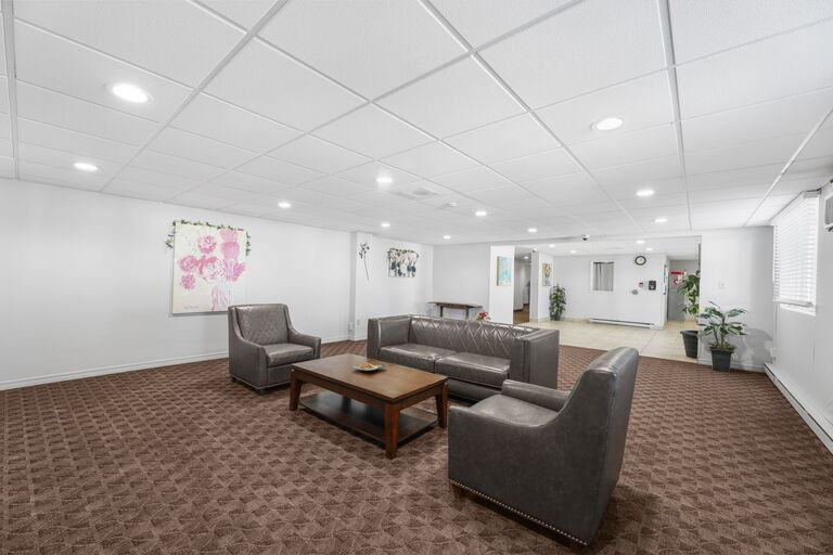 Chatham Tower Apartments