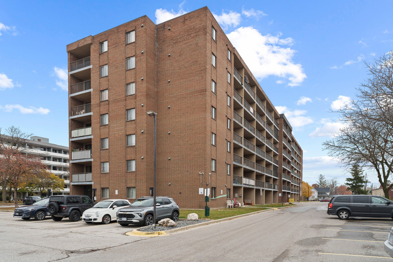 Tecumseh Terrace Apartments