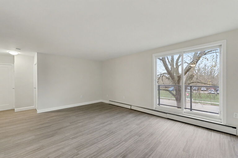 Elgin Woods Apartments